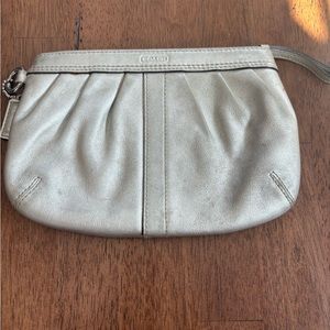 Vintage Coach Metallic Gold Wristlet (missing wristlet attachment)